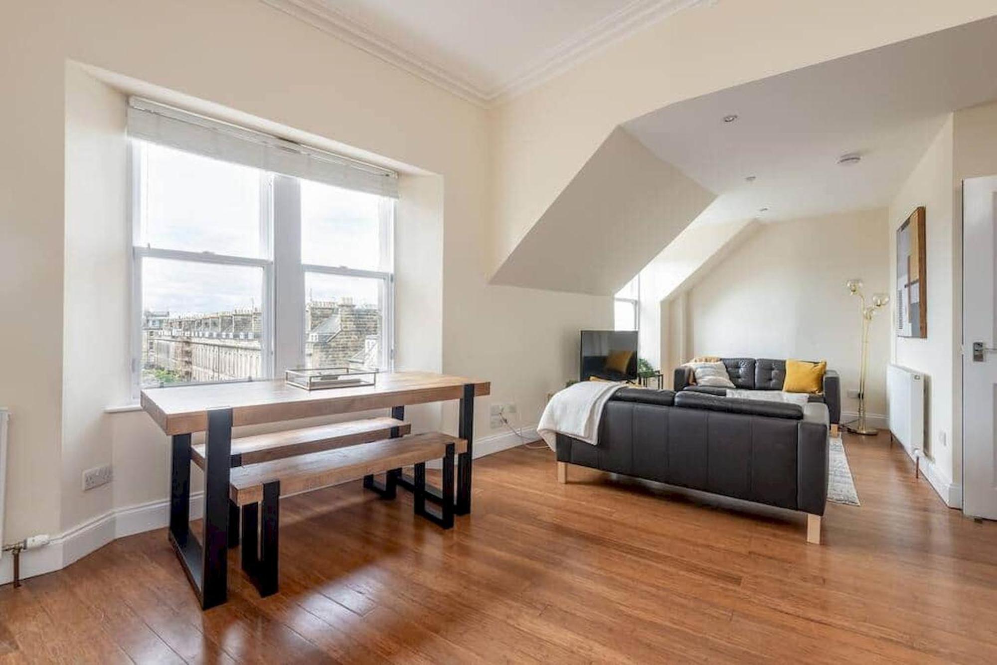 Skye Sands - Alexandra Loft Apartment